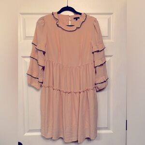 WHoWhatWear Tiered babydoll blouse Small